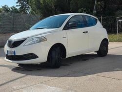 Bianco Usata 2021 Lancia Ypsilon Due volumi | 9900 €