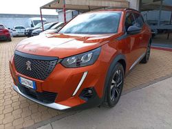 Arancione Usata 2022 Peugeot 2008 Allure SUV | 17.900 € (Cara)