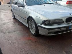 Grigio Usata 1999 BMW 530 Tre volumi | 1900 € (Buon prezzo)