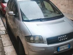 Usata 2001 Audi A2 Due volumi | 1000 € (Ottimo prezzo)