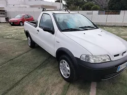 Bianco Usata 2004 Fiat Strada Tre volumi | 6800 €