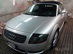 Grigio Usata 2002 Audi TT Roadster Cabrio | 7000 € (Ottimo prezzo)