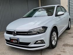 Bianco Usata 2018 VW Polo Comfortline Tre volumi | 12.900 € (Cara)