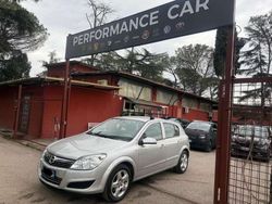 Grigio Usata 2010 Opel Astra Cosmo Tre volumi | 2500 € (Super prezzo)