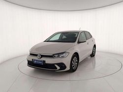 Grigio Usata 2023 VW Polo Life Tre volumi | 16.300 € (Ottimo prezzo)