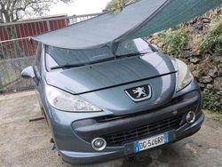 Grigio Usata 2007 Peugeot 207 Tre volumi | 3000 € (Buon prezzo)