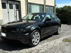Usata 2002 BMW 330 Tre volumi | 13.750 €