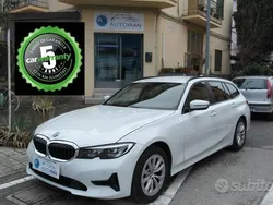 Bianco(met.) Usata 2019 BMW 318 Advantage Station wagon | 20.500 € (Buon prezzo)