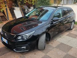 Nero Usata 2021 Peugeot 308 SW Allure Station wagon | 13.000 € (Buon prezzo)