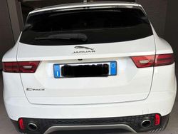 Bianco Usata 2020 Jaguar E-Pace R-Dynamic SUV | 23.500 € (Buon prezzo)