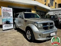 Grigio(met.) Usata 2010 Dodge Nitro SXT SUV | 10.500 € (Buon prezzo)