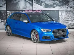 Blu/azzurro Usata 2018 Audi S3 Ambiente Tre volumi | 32.800 € (Buon prezzo)