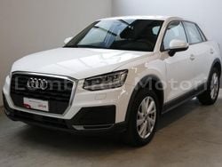 Bianco ibis Usata 2020 Audi Q2 Business SUV | 27.500 € (Molto cara)