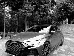 Usata 2025 Audi RS3 Sportback Due volumi | 67.500 € (Molto cara)