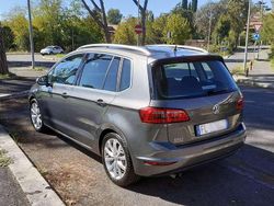 Grigio Usata 2017 VW Golf Sportsvan Highline Monovolume | 16.000 € (Buon prezzo)