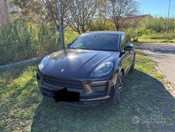 Nero Usata 2022 Porsche Macan SUV | 67.000 € (Buon prezzo)