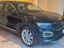 Nero Usata 2019 VW T-Roc Advance SUV | 19.790 € (Buon prezzo)