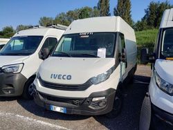 Bianco Usata 2020 Iveco 35.12 Furgone | 14.500 € (Ottimo prezzo)