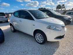 Bianco Usata 2013 Lancia Ypsilon Gold Due volumi | 5700 € (Cara)