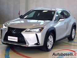 Argento Usata 2020 Lexus UX 250h Executive Line SUV | 17.500 € (Super prezzo)