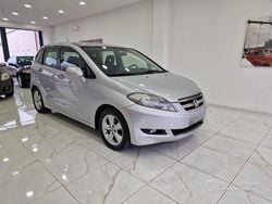 Grigio Usata 2005 Honda FR-V Comfort Monovolume | 4000 € (Buon prezzo)