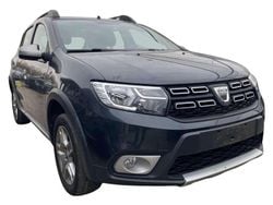 Grigio Usata 2020 Dacia Sandero Comfort Tre volumi | 10.950 € (Buon prezzo)