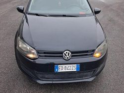 Nero Usata 2010 VW Polo Monovolume | 3500 € (Super prezzo)