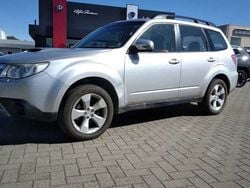 Argento Usata 2011 Subaru Forester Trend SUV | 8900 € (Buon prezzo)