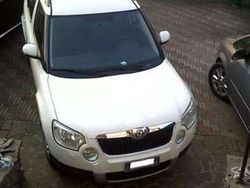 Bianco Usata 2011 Skoda Yeti Active SUV | 9000 € (Molto cara)