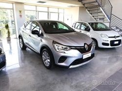 Grigio Usata 2021 Renault Captur Business SUV | 18.200 € (Buon prezzo)