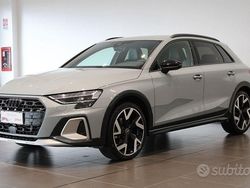 Nero Usata 2024 Audi A3 Comfort Tre volumi | 42.500 € (Molto cara)