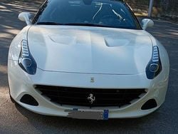 Bianco Usata 2016 Ferrari California Cabrio | 134.000 € (Super prezzo)
