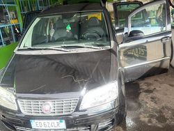 Nero Usata 2012 Fiat Idea Monovolume | 2200 €