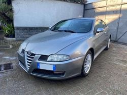Argento Usata 2005 Alfa Romeo GT Impression Coupé | 2590 € (Buon prezzo)