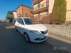 Bianco Usata 2017 Lancia Ypsilon Gold Due volumi | 7250 € (Buon prezzo)