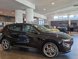 Nero Nuova 2025 Alfa Romeo Tonale Sprint SUV | 36.900 € (Cara)