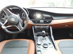 Usata 2019 Alfa Romeo Giulia Super Tre volumi | 20.000 € (Buon prezzo)