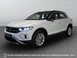 0q pure white Usata 2023 VW T-Roc Style SUV | 21.800 € (Buon prezzo)