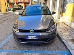 Grigio Usata 2014 VW Golf VII Highline Tre volumi | 11.500 € (Buon prezzo)