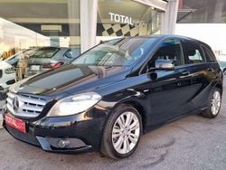 Nero metallizzato Usata 2012 Mercedes B180 Executive Monovolume | 7500 € (Buon prezzo)