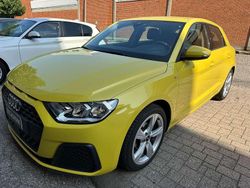 Oro Usata 2022 Audi A1 Sportback Ambiente Due volumi | 16.500 € (Ottimo prezzo)