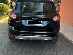 Nero Usata 2010 Ford Kuga SUV | 4999 € (Ottimo prezzo)