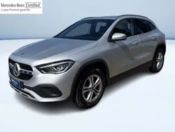 Argento metallizzato Usata 2023 Mercedes GLA200 SUV | 32.900 € (Super prezzo)