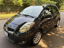Nero Usata 2010 Toyota Yaris Sol Tre volumi | 3200 € (Super prezzo)