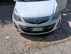 Bianco Usata 2015 Opel Corsa Due volumi | 4200 € (Ottimo prezzo)