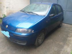 Blu Usata 2003 Fiat Punto Due volumi | 1600 € (Buon prezzo)