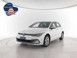 Usata 2022 VW Golf Life Tre volumi | 17.500 € (Super prezzo)