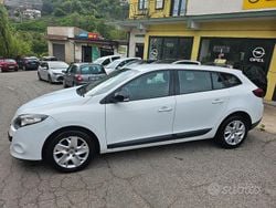 Bianco Usata 2012 Renault Mégane Tre volumi | 3999 € (Ottimo prezzo)