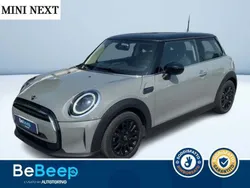 Grigio metallizzato Usata 2023 Mini Cooper Classic Due volumi | 20.100 € (Ottimo prezzo)
