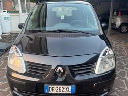 Nero Usata 2007 Renault Modus Monovolume | 2400 € (Buon prezzo)